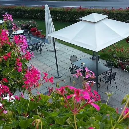 La Vigneta Hotel 3*