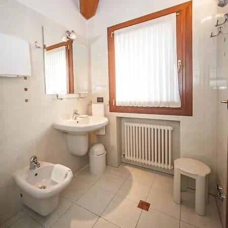 Hotell La Vigneta 3*