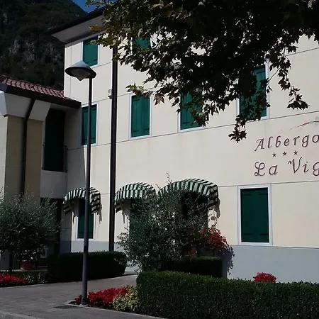 La Vigneta Hotell 3*